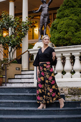 Sarinande Pants - Mystery Gardenia Print Midnight Rose